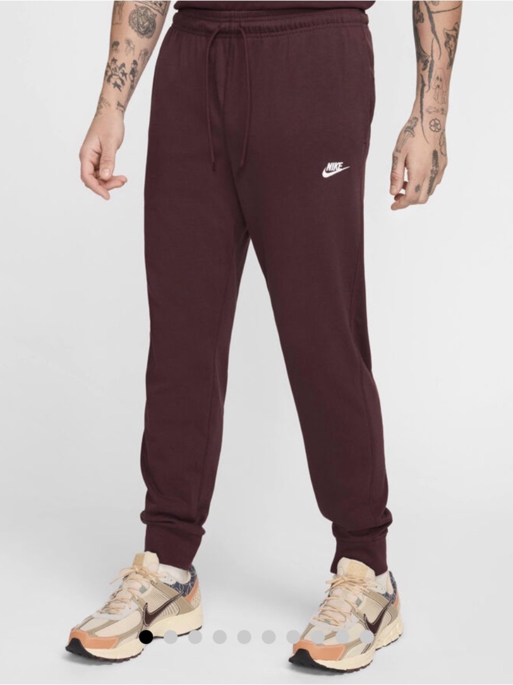 Nike men Burgundy Jogger Sweatpants